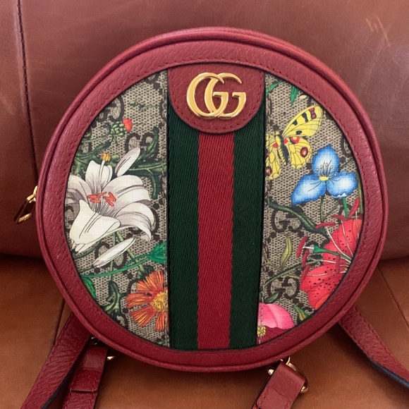 ❤️💋VALENTINES DAY SALE💋❤️ GUCCI Ophidia Supreme GG Canvas Floral Round Backpack - Picture 3 of 17